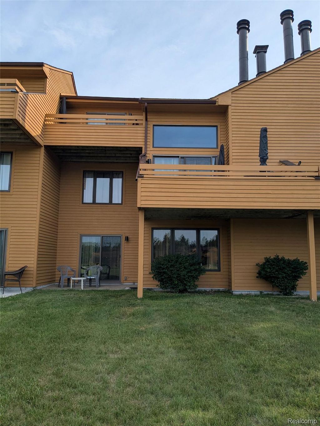 4749 S Pleasantview Road 37, Harbor Springs