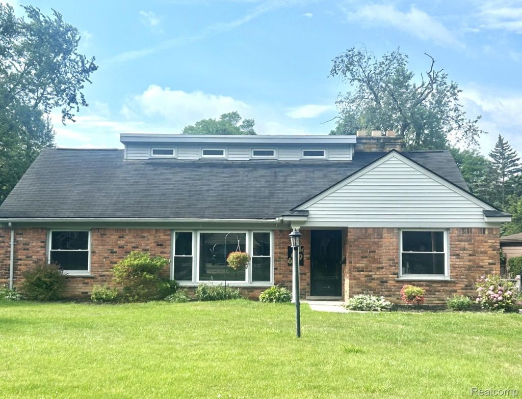 619 Lexington Boulevard, Royal Oak city