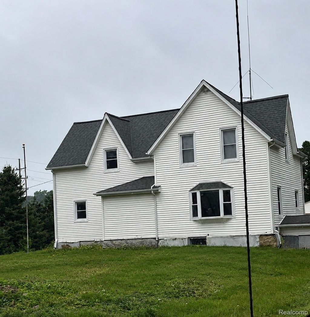 35 E Filion Road, Lincoln township