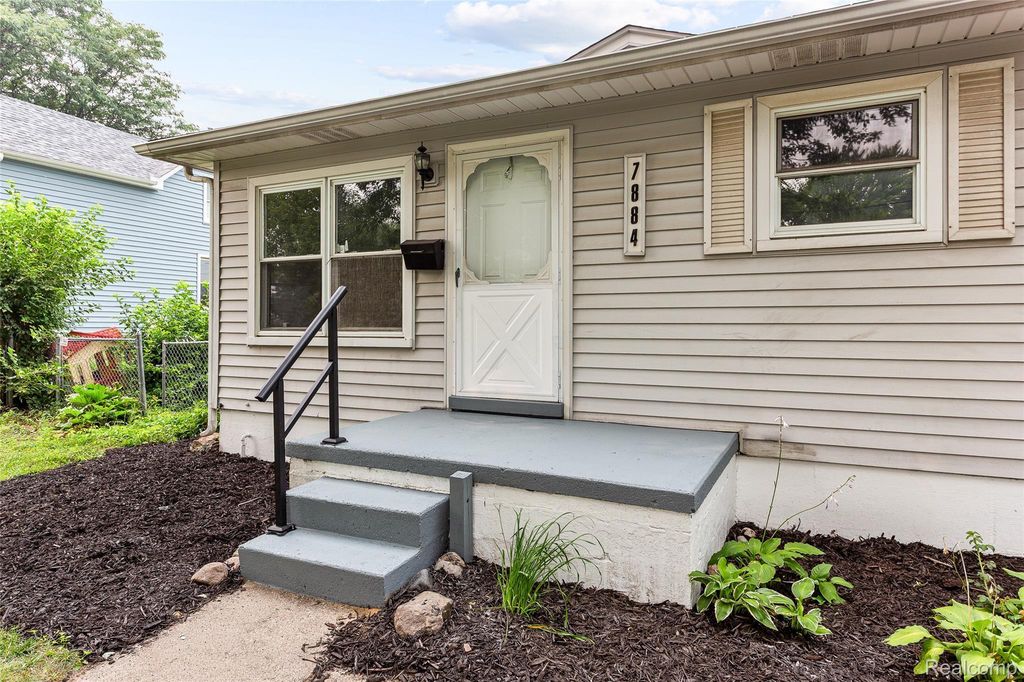 7884 Pardee Road, Taylor city