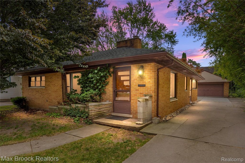 118 Midland Boulevard, Royal Oak city