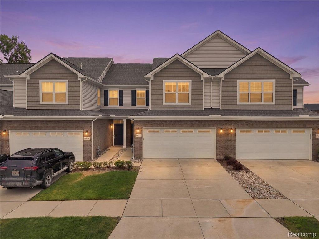 8678 Pioneer Street 9, Washington township