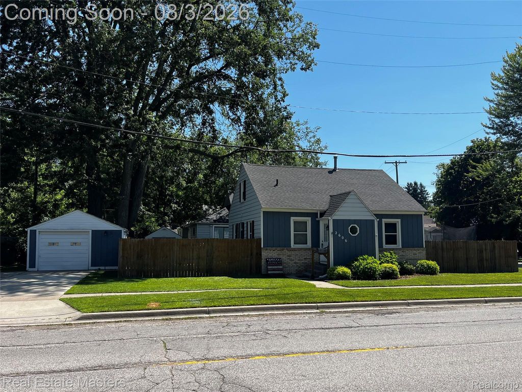 2606 Stone Street, Port Huron city