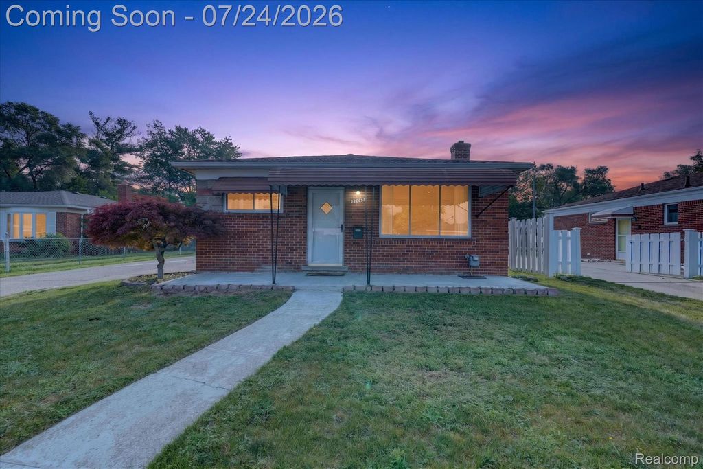 11252 Marsha Place, Warren city