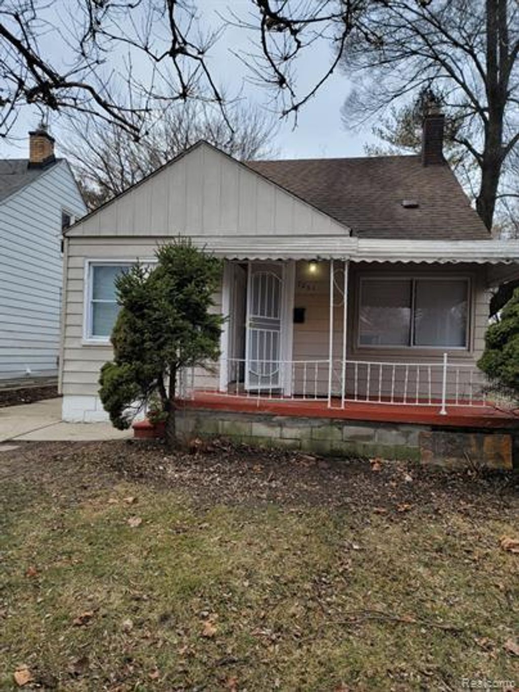 7261 Auburn Street, Detroit city