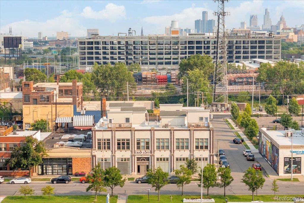 2843 E Grand Boulevard 12, Detroit