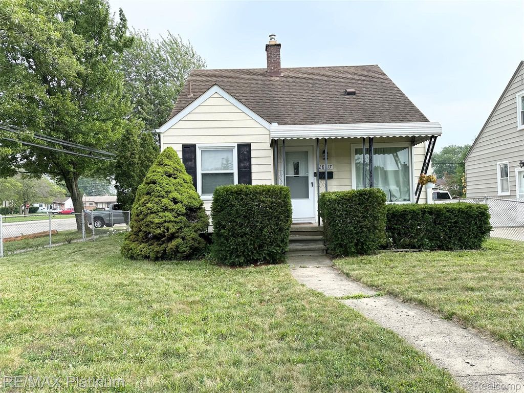 28417 Barton Street, Garden City city