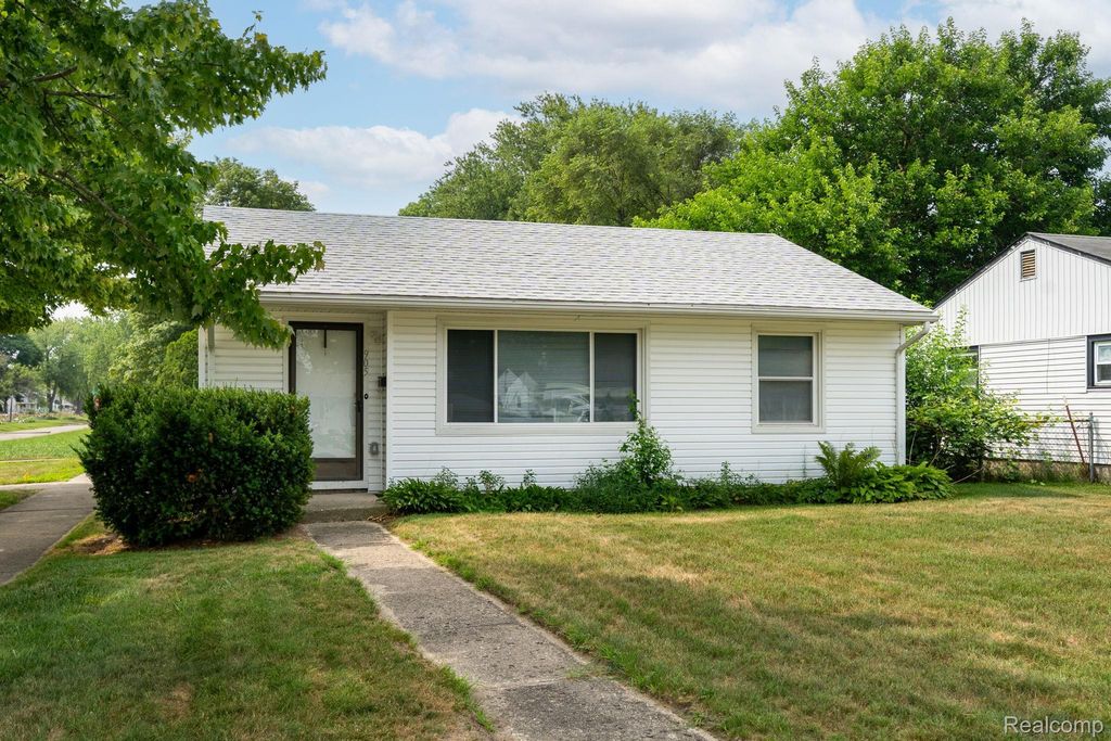 905 Sprague Avenue, Madison Heights city