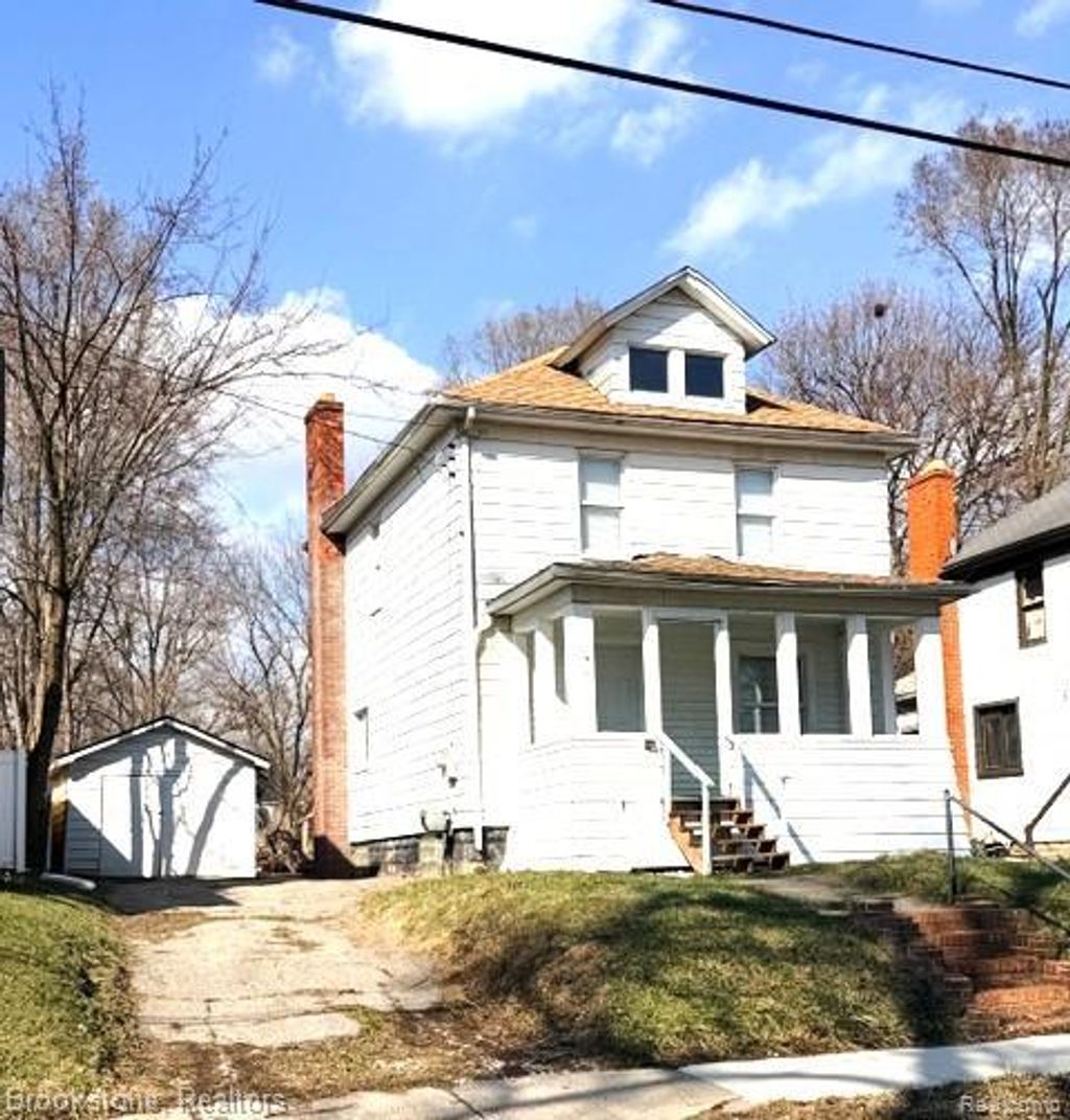 54 Hudson Avenue, Pontiac city