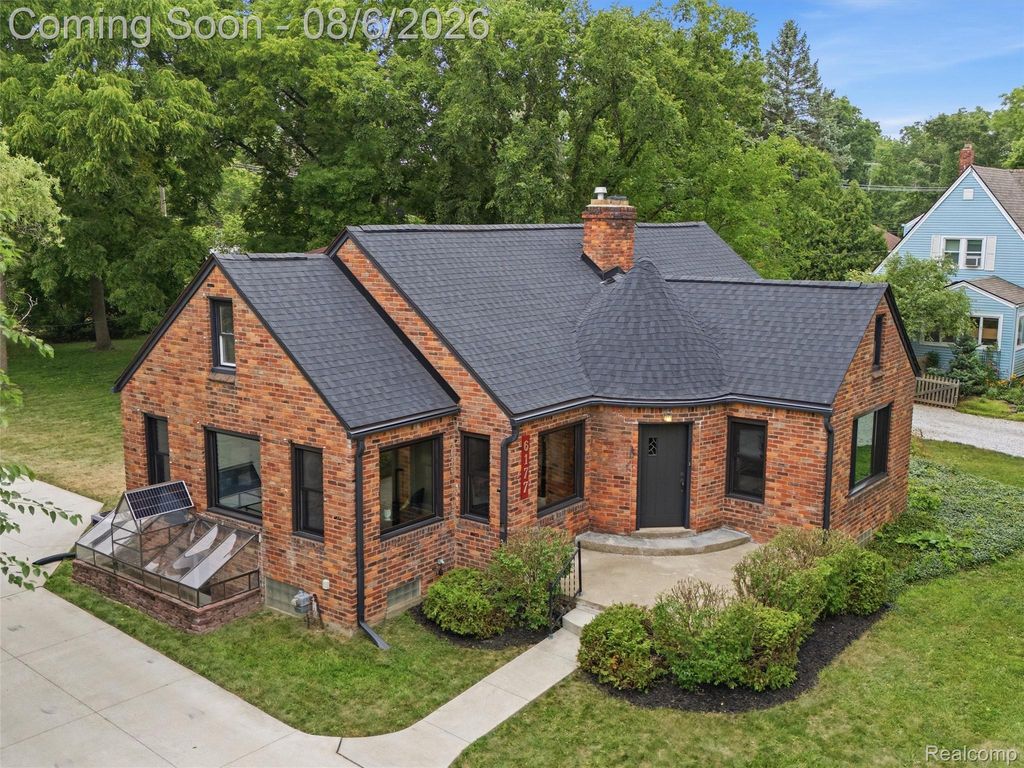 6177 Livernois Road, Troy city