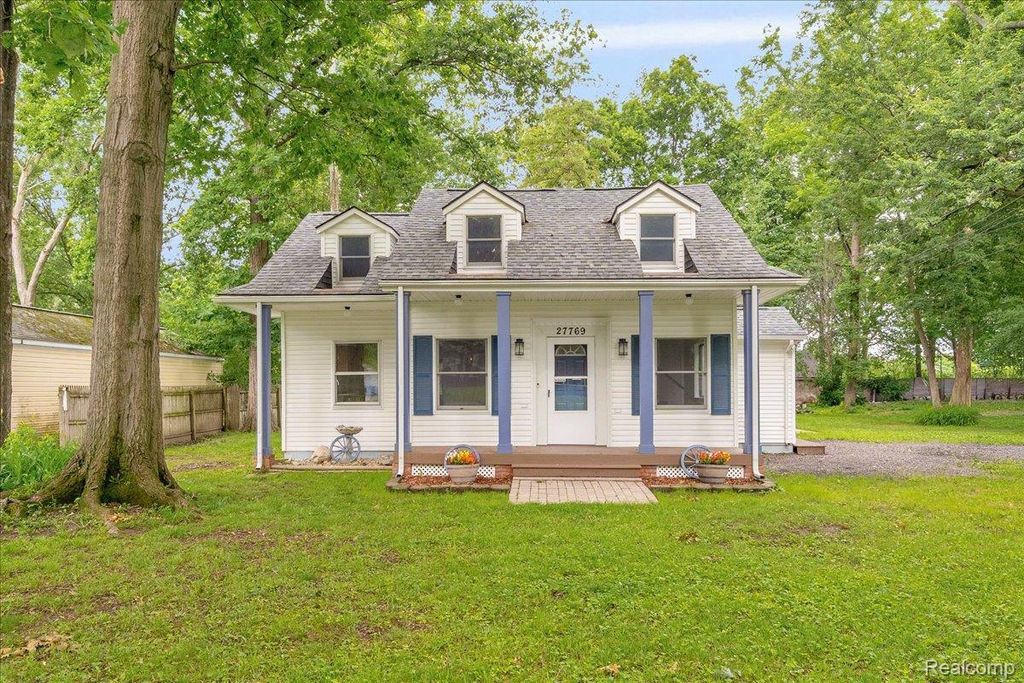 27769 Gilbert Drive, Warren city