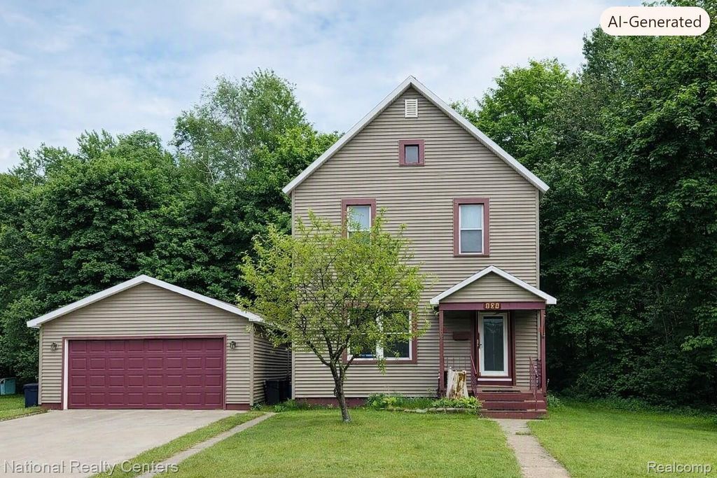108 E Arch Street, Negaunee city
