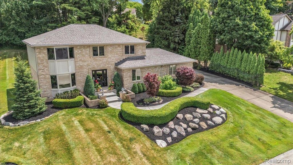 821 Box Canyon Court, Rochester Hills city