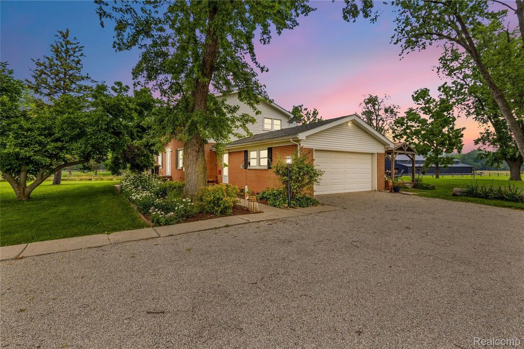 4925 S Huron River Drive, Berlin charter township