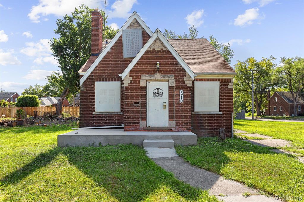 9910 Somerset Avenue, Detroit city