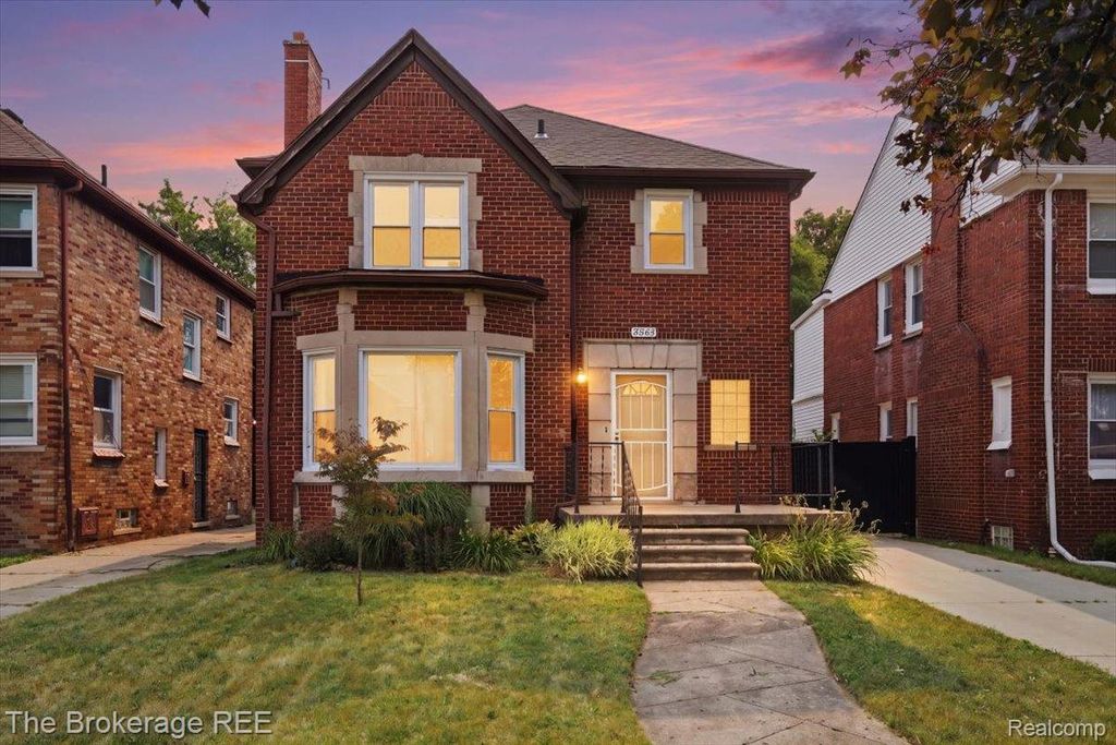 17564 Ohio Street, Detroit city