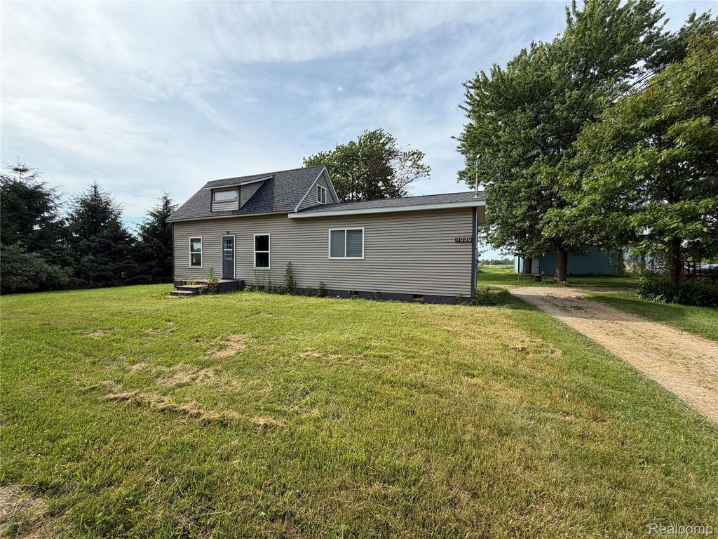 6447 Peck Road, Burnside township