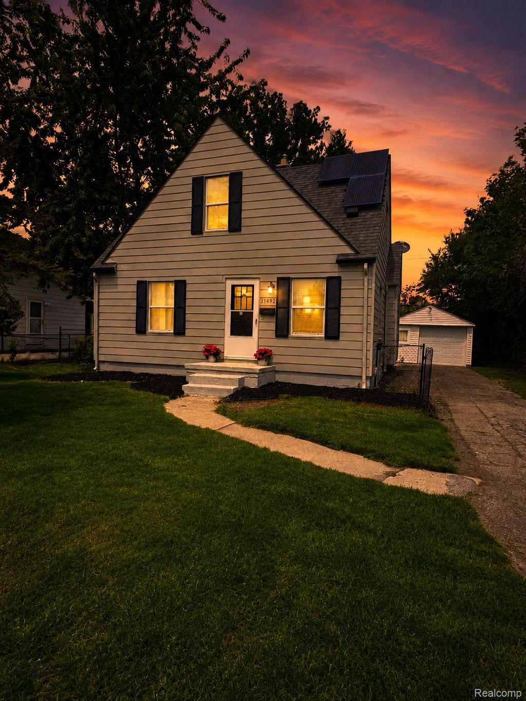 31492 Cherry Hill Road, Garden City city