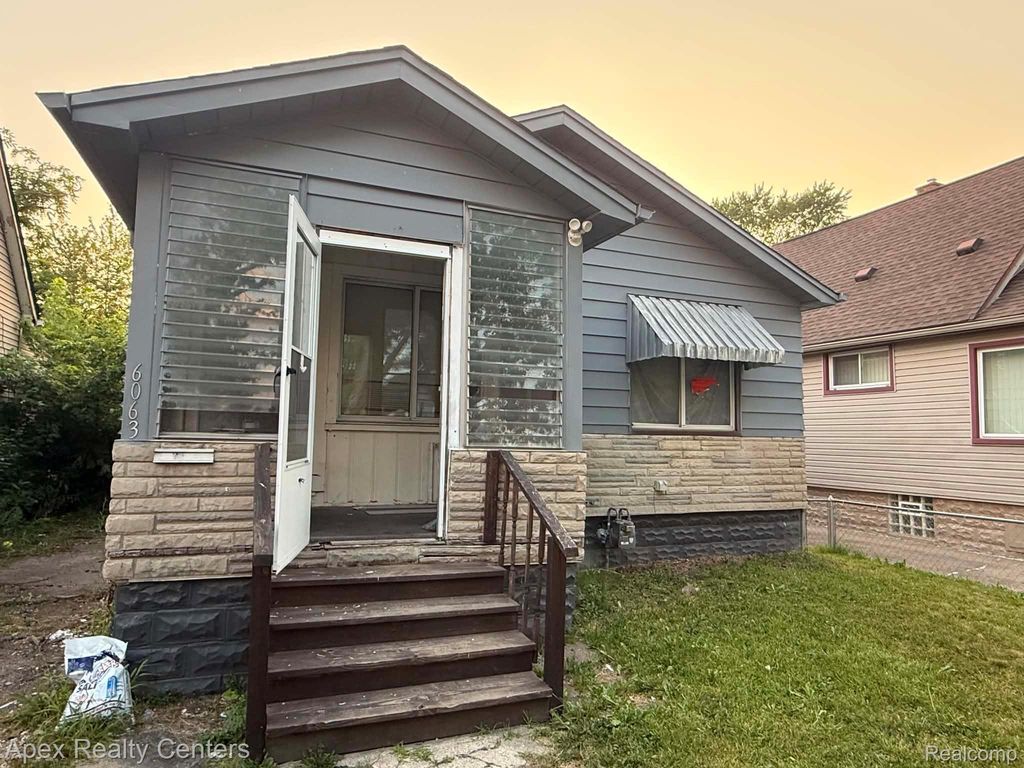 6063 Auburn Street, Detroit city