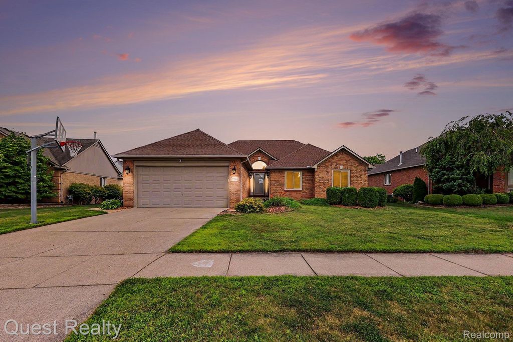 19944 Townsend Drive, Macomb township