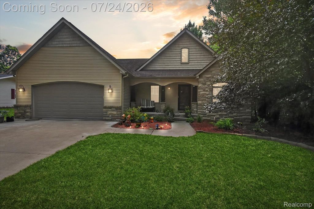 4915 Anglers Lane, Sage township