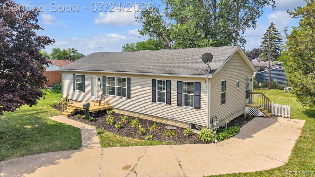 1119 Lathers Street, Garden City city