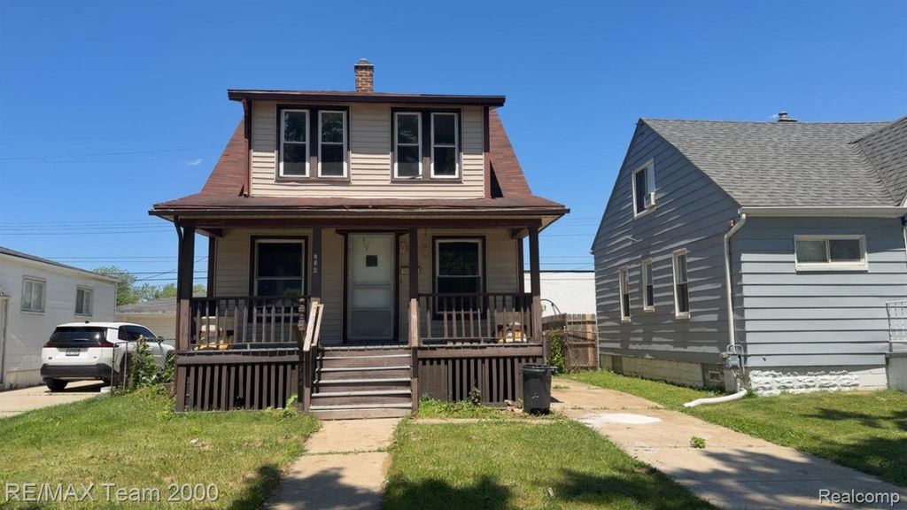 734 Cleophus Parkway, Lincoln Park city