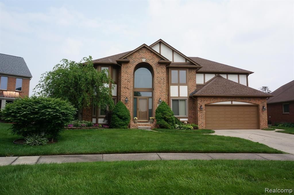 49954 Willowood Drive, Macomb township
