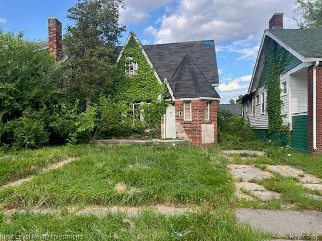 8854 Pinehurst Street, Detroit city