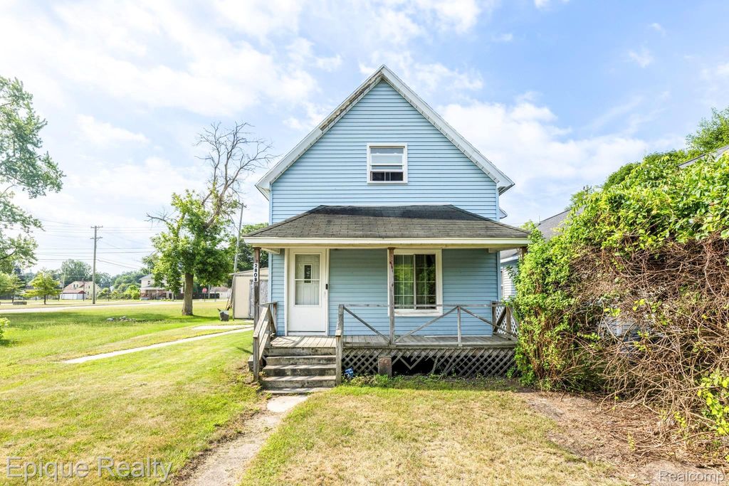 2808 Goulden Street, Port Huron city