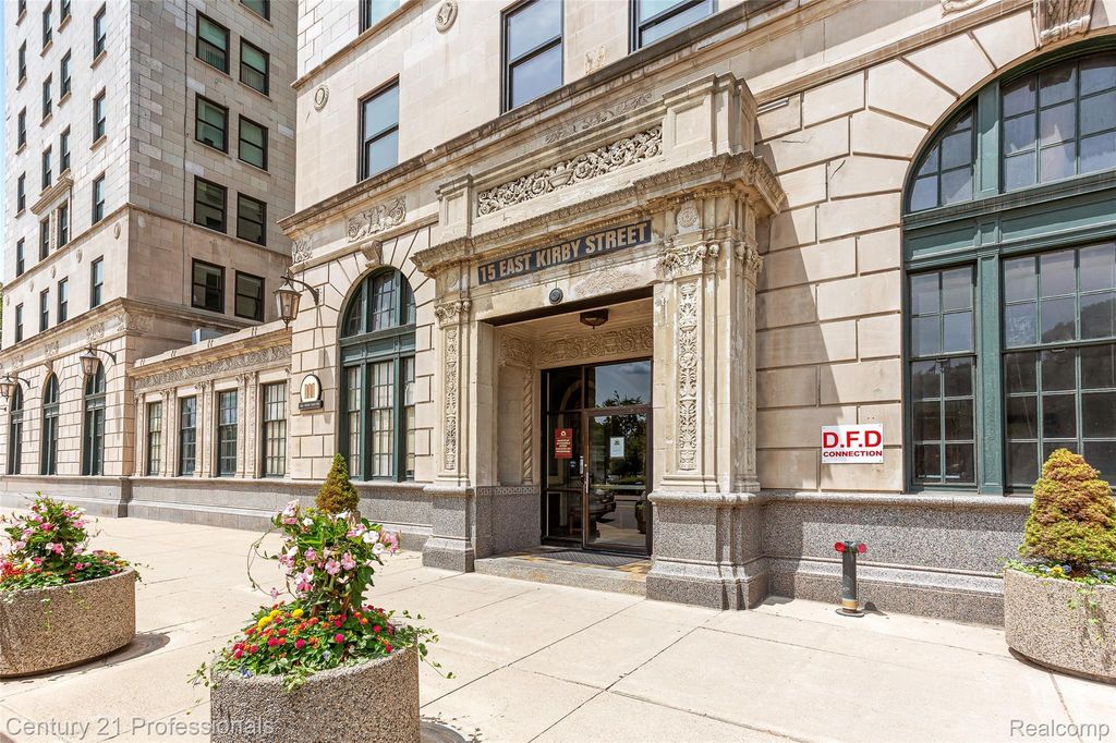 15 E Kirby Street 1120, Detroit
