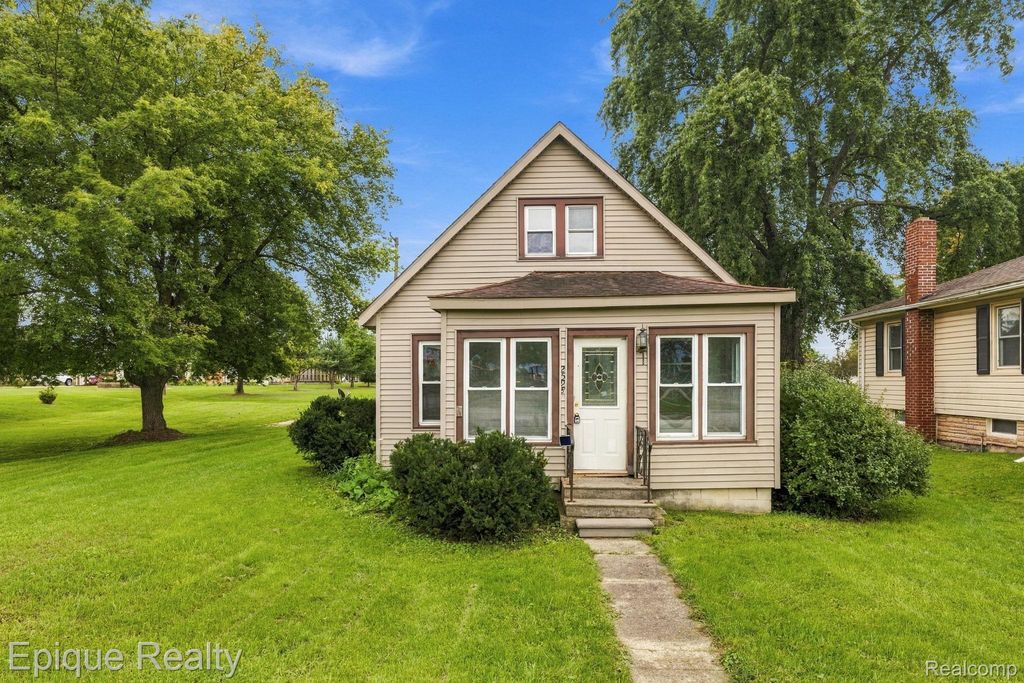 2598 Black River Street, Deckerville village