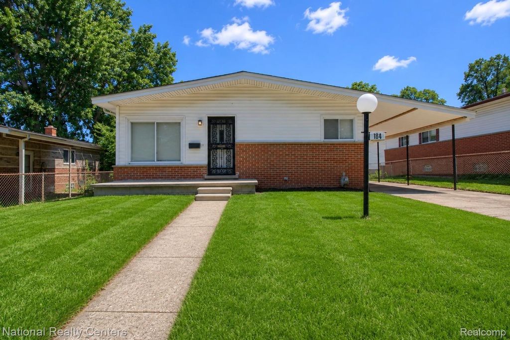 184 N Astor Street, Pontiac city
