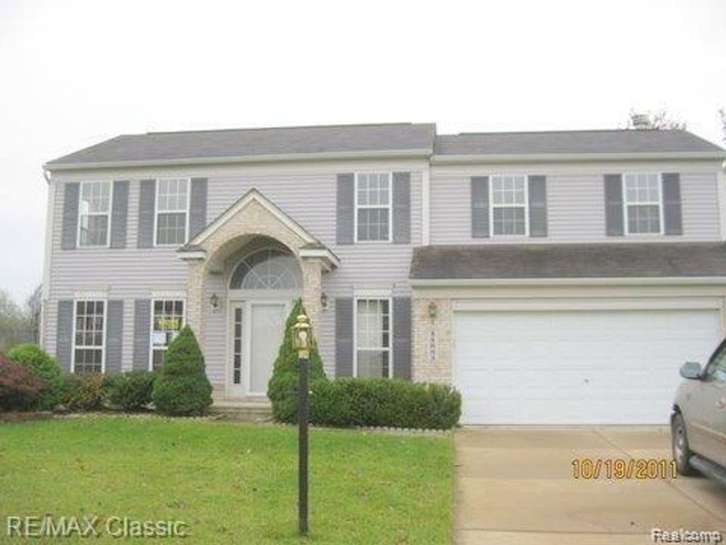 44883 Greenbriar Drive, Van Buren charter township