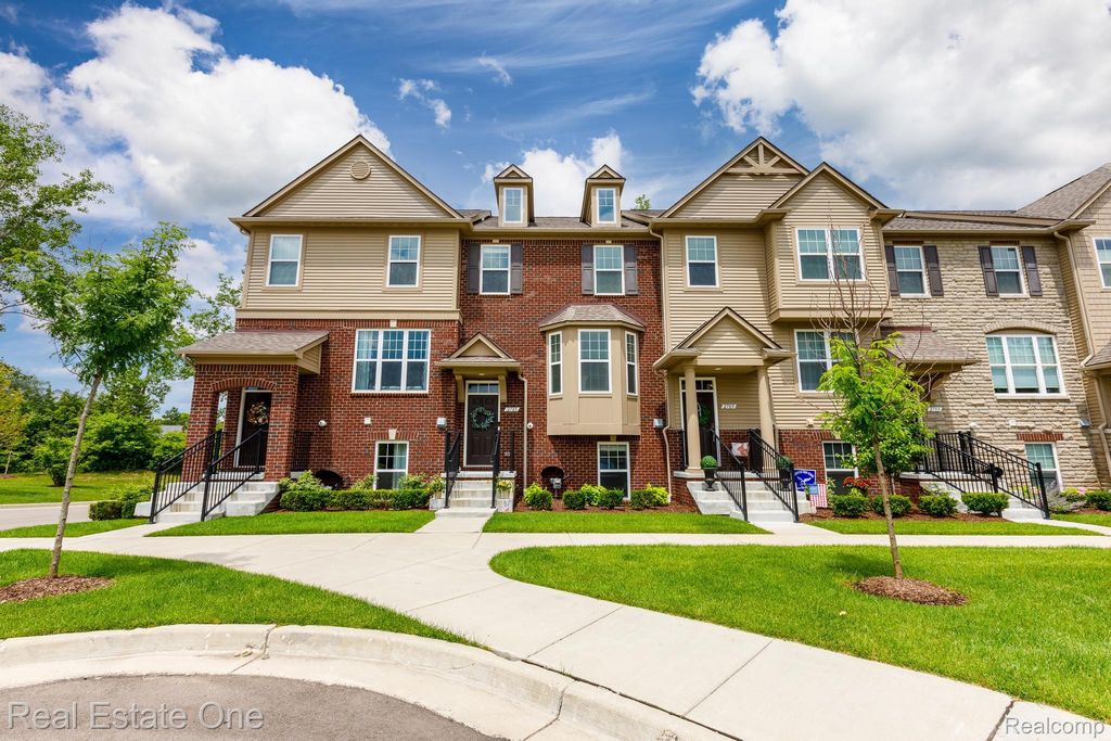 2785 Hartwick Drive, Rochester Hills city