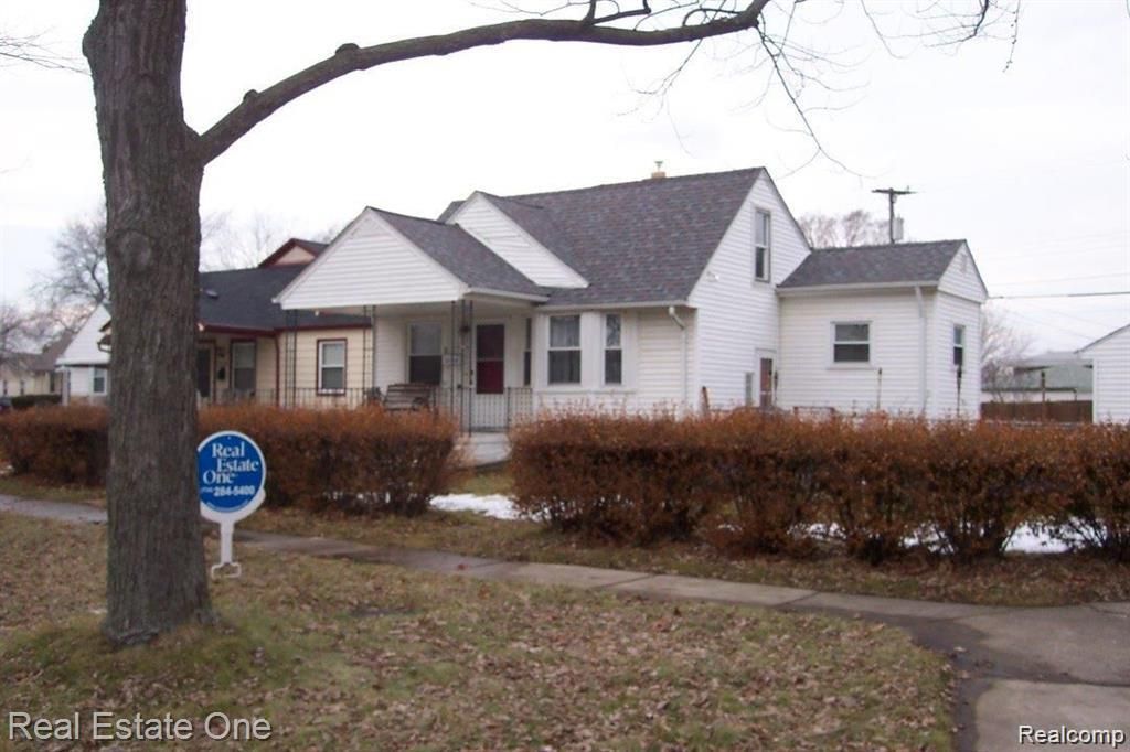 2104 Baumey Street, Wyandotte city