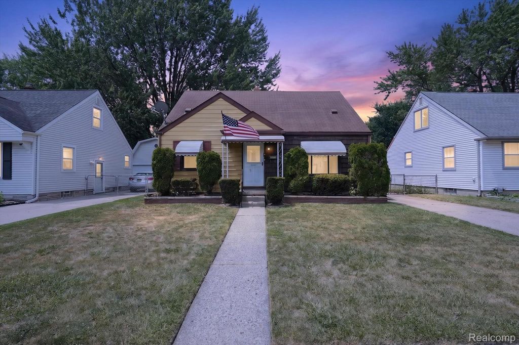 25199 Cole Street, Roseville city