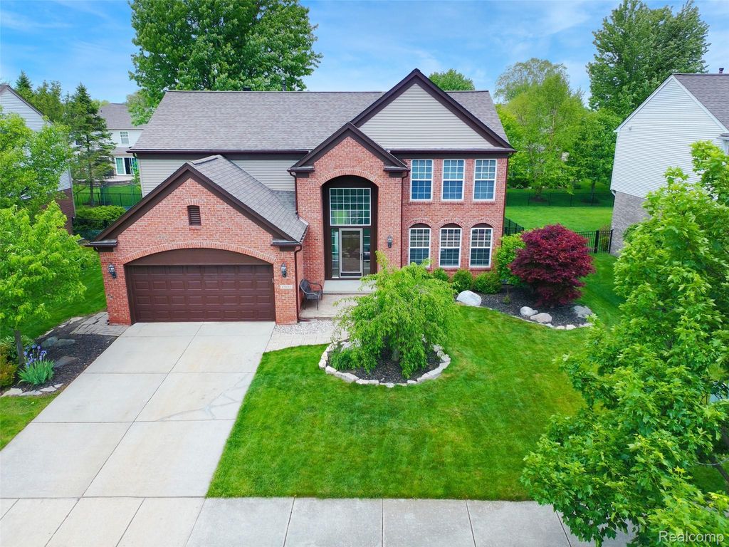17895 Crystal River Drive, Macomb township