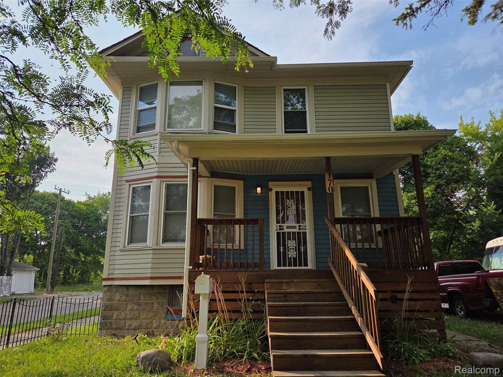 170 Geneva Street, Highland Park city