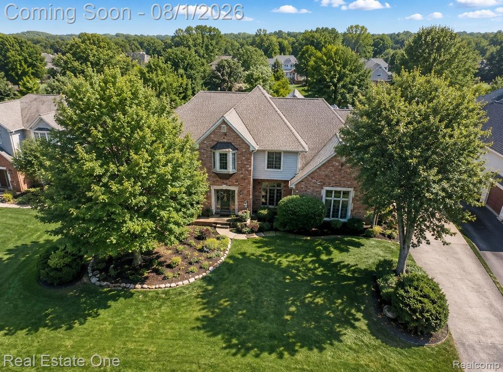 1370 Springwood Lane, Rochester Hills city