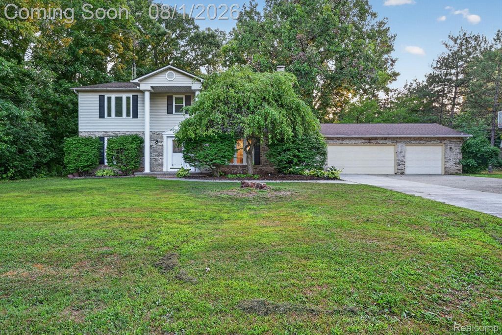 1141 Springborrow Drive, Flint charter township