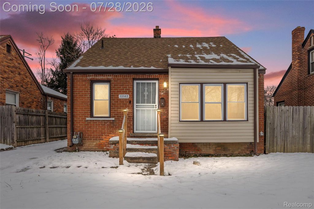 13542 Dolphin Street, Detroit city