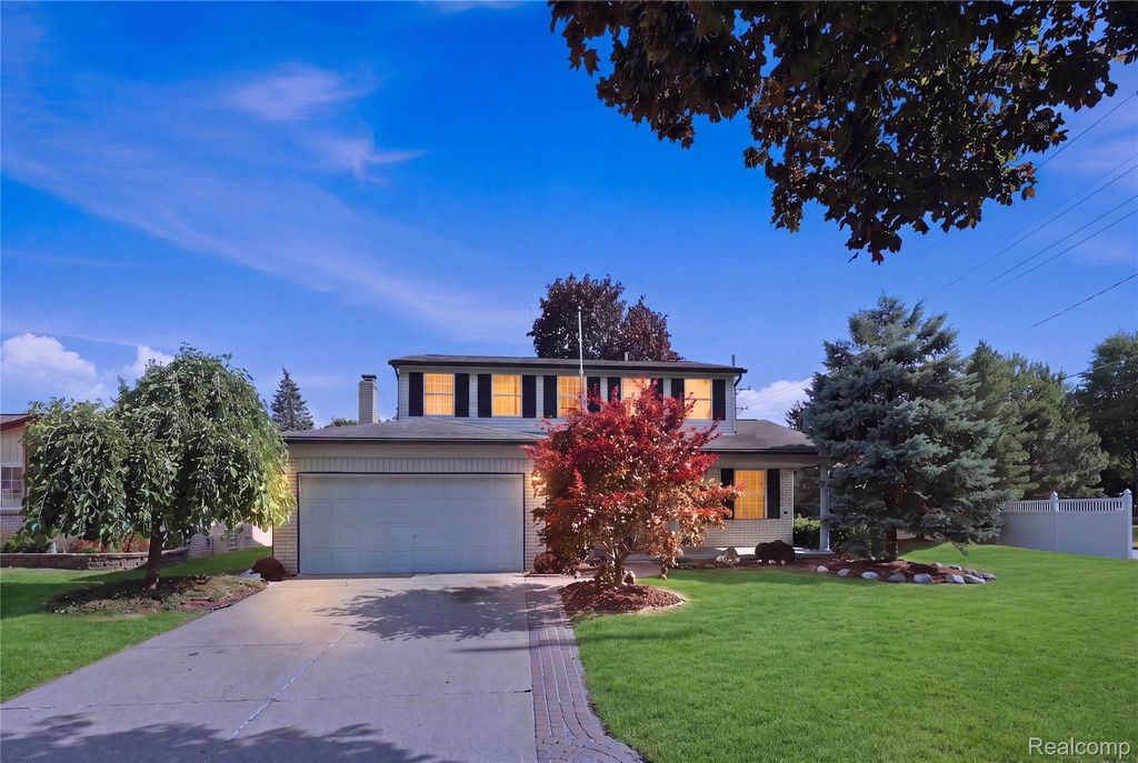 13622 Biscayne Drive, Sterling Heights city