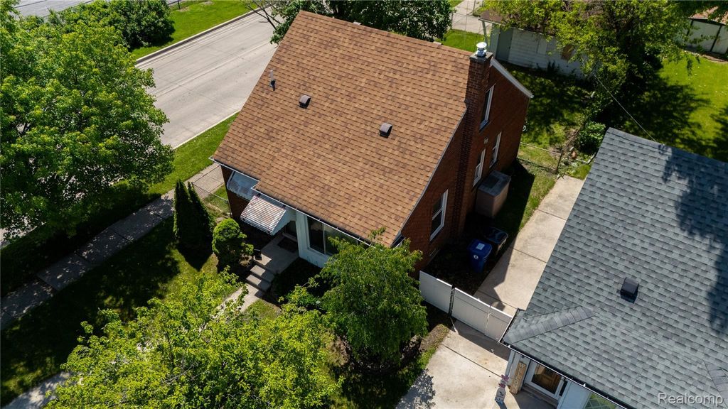 12801 Wormer, Redford charter township