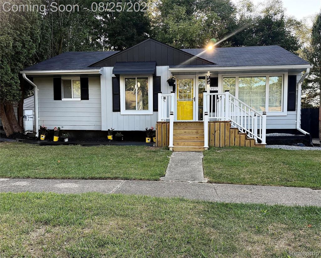 3917 Winona Street, Flint city