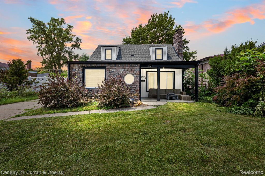 6521 Berwyn Street, Dearborn Heights city