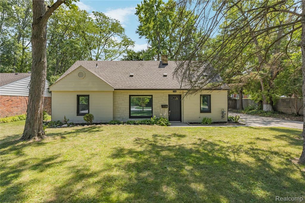 428 Girard Avenue, Royal Oak city