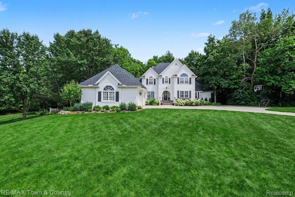 3246 Fieldstone Drive, Flushing charter township