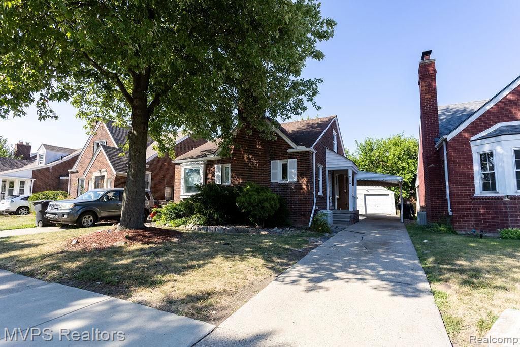 21737 Mccormick Street, Detroit city