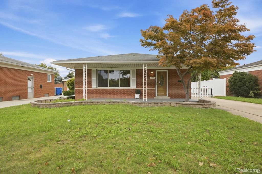 11147 Martin Road, Warren